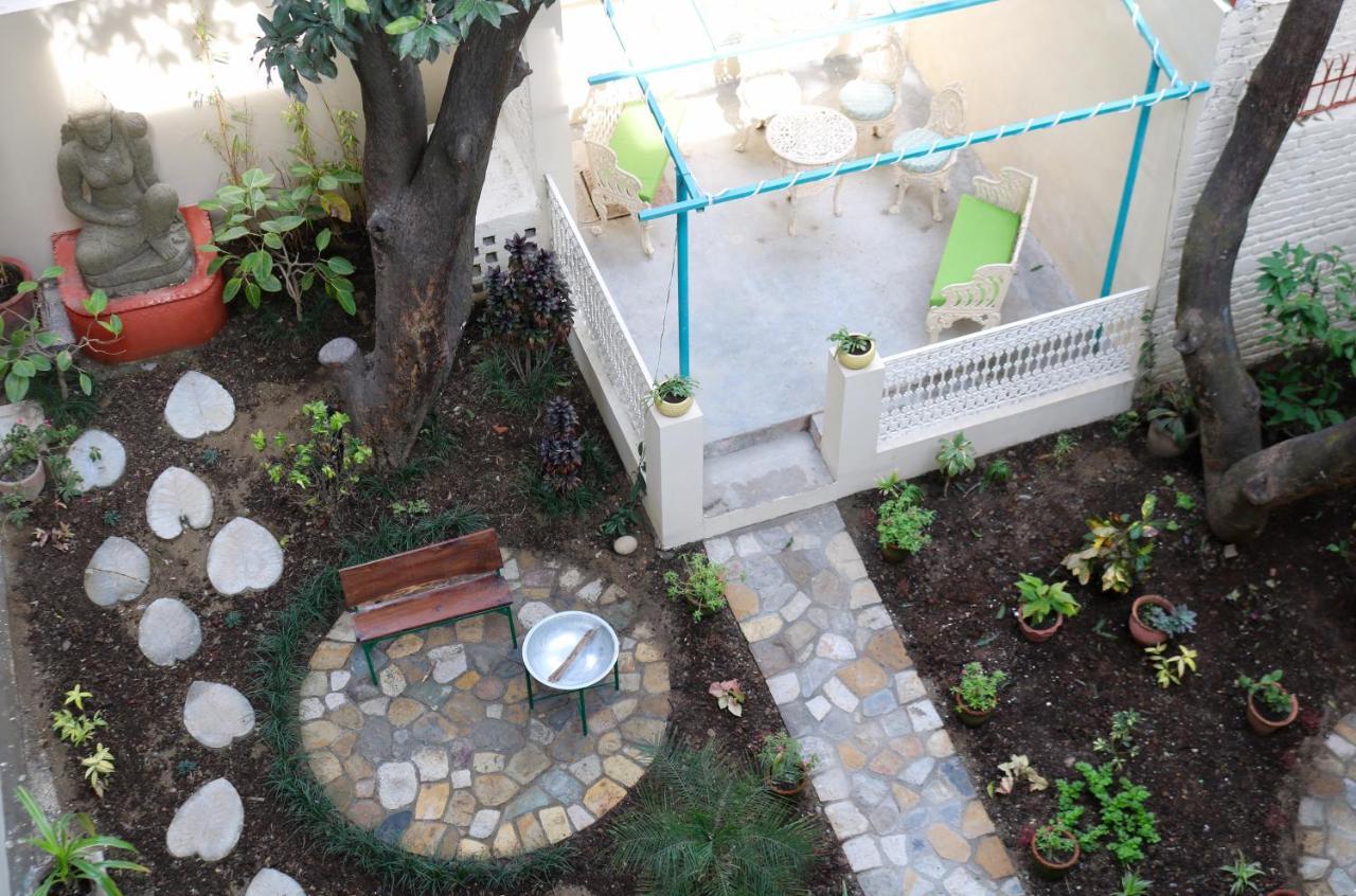 Mango Tree Courtyard Dehradun 호텔 외부 사진